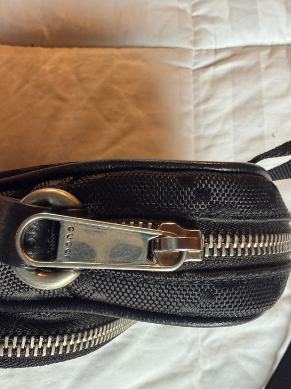 Gucci Black Off The Grid Crossbody - Picture 4 of 7